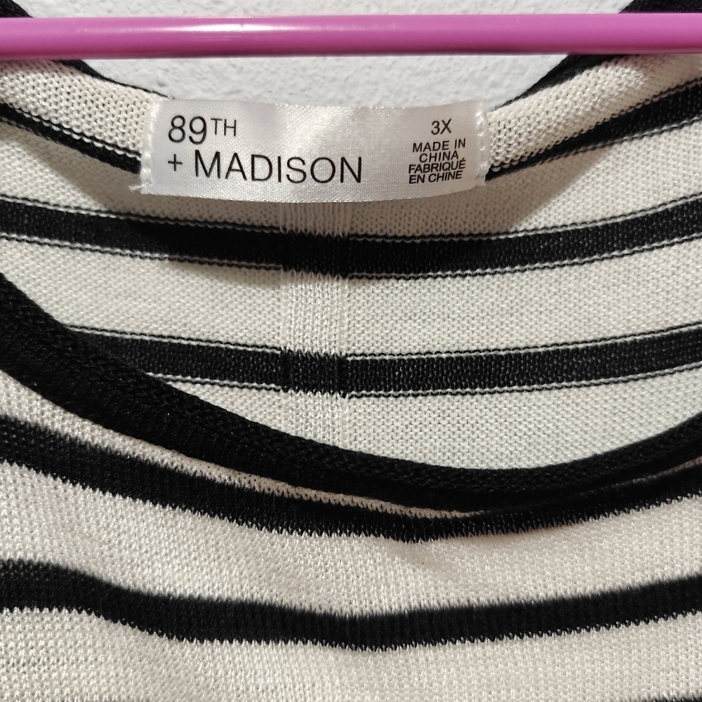 NWT 89th & Madison Striped Shirt 3X Tunic Flowy Boxy Black And White Tight Knit - Picture 4 of 7